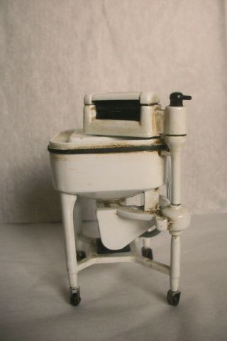 Artist Aged Hammer N Smith Carson Distressed Dee ' s Delight Miniature Washer 3