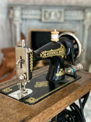 Vintage Miniature Dollhouse Bodo Hennig Sewing Machine Table Parts Rare