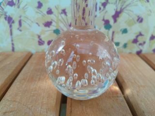 VINTAGE BUBBLE CLEAR GLASS / PAPERWEIGHT BUD VASE - SINGLE STEM - 1960 ' S 1970 ' S 2