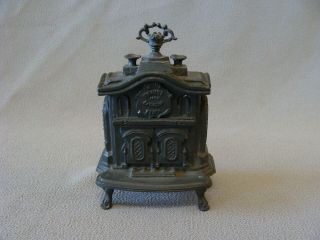 Vintage Miniature Dollhouse Cast Iron Victorian Parlor Stove Onward National