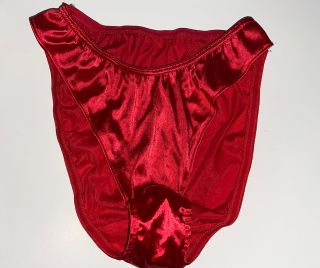 Vintage Victoria’s Secret Red High Cut Panties Size Small