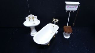 Dolls House Furniture Bodo Hennig Bath/sink/toilet/taps 1.  12th Sa1
