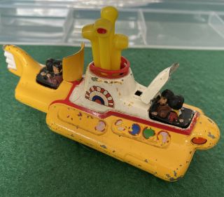 The Beatles Vintage Corgi Yellow Submarine Made In Gb With Periscopes