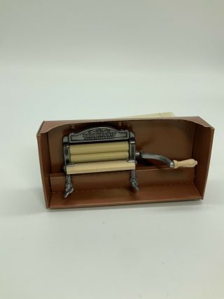 Dollhouse Miniature Bodo Hennig Wood And Metal Wringer 7562
