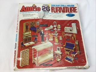 ❤❤ Orphan Annie 1981 Arrow Kit Wood Dream Doll House 26 piece Furniture 3