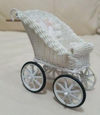 Dollhouse Miniature Peggy Taylor Artisan Wicker Baby Carriage Pram White