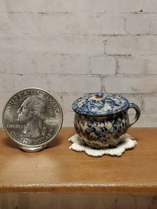 Igma Miniature Artisan Jane Graber Pottery Blue Spongeware Lidded Chamber Pot