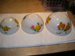 Set Of 3 Vintage Kitchen Fire King Nesting Mixing Bowls