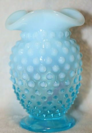 Vintage Fenton Hobnail Bud Vase Aqua Blue Opalescent Ruffle Rim 3.  75 " Tall