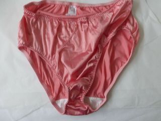 Vtg Delicates Satin Panties Size 2x Electric Pink Hi - Cut Briefs