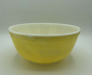 Vintage Pyrex 403 Mixing Nesting Bowl Primary Yellow 2 1/2 Qt Ovenware