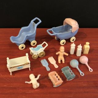 Vtg 50s 15 Pc Thomas & Other Miniature Dollhouse Furniture - Nursery Pram Cradle