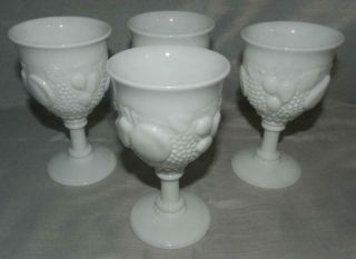 Vintage Westmoreland Della Robbia Milk Glass 6 " Water Goblets Set Of 4