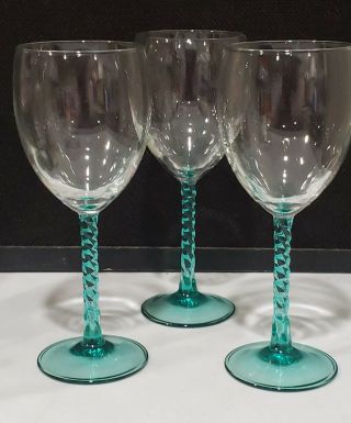 Set Of 3 Twisted Light Green Stem Spiral Wine Glass 7 3/4 "