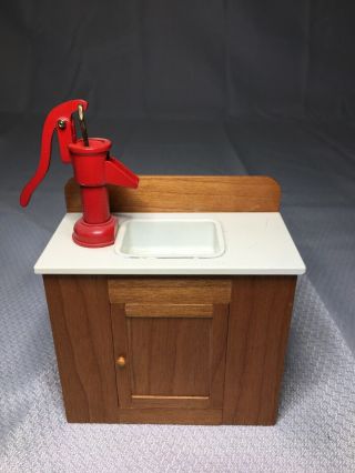 Dollhouse Miniature Artisan R.  L.  Carlisle Water Pump Old Fashioned Sink