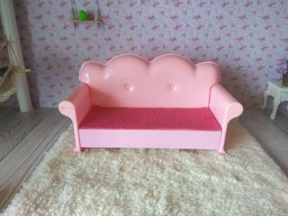 Miniature Sofa Dollhouse Furniture Pink Plastic Wood 1:6 Scale Barbie Chair Seat