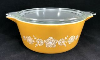 Vintage Pyrex Butterfly Gold Large Casserole W/lid 475 - 2.  5 Quart - Yellow Gold