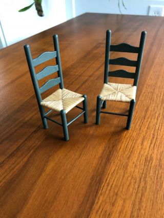 Vintage Dollhouse Miniatures Set Of 2 Ladder Back Dining Room Chairs 1:12 Scale