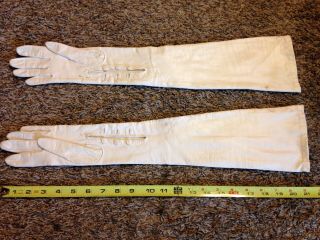 Vintage White Long Leather Opera Gloves W/buttons 20” Long.