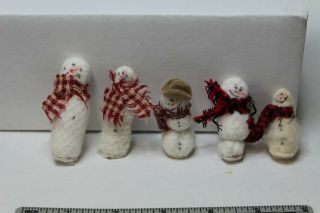 Doll House Miniature Hand Made Felt Snowmen