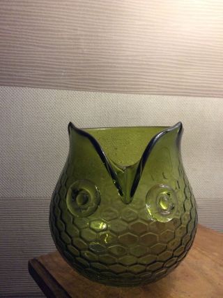 Ann Primrose Design Murano Green Glass Owl Vase Honeycomb Textured 3