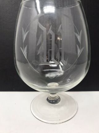Brandy Snifter Etched Iu (indiana University) 8.  5” Tall