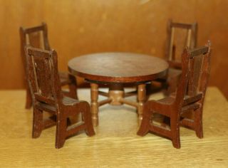 Dolls House Miniature - Round Dining Room Table And 4 Chairs