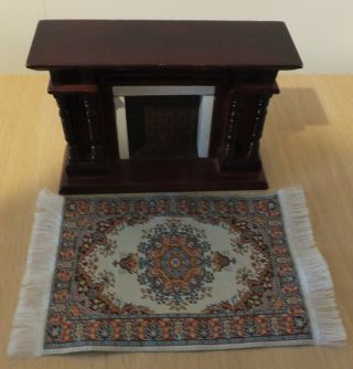 1/12 Scale Dolls House Wooden Fireplace & Fire Side Rug