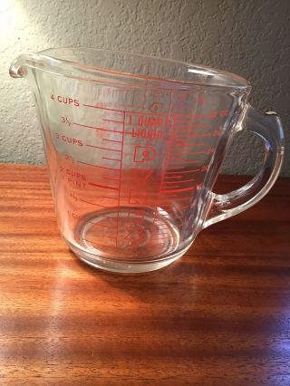 Vintage Pyrex 4 Cup 1 Quart Glass Measuring Cup Closed Handle D Handle