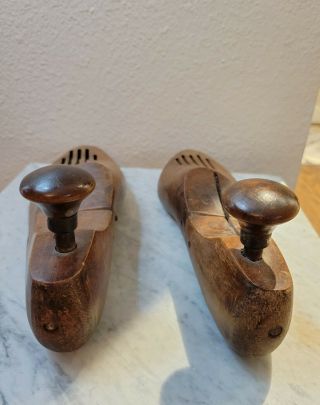 Set of 2 Vintage Wooden Shoe Mold Stretcher Antique Form Insert Size 9 1/ 2 3