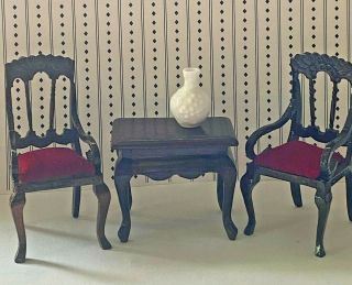 Vintage Furniture Dollhouse Miniature 1:12 End Table And 2 Side Chairs Vase