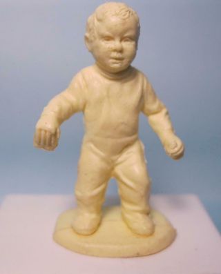 Vtg 1950s Marx Tin Litho Imagination Dollhouse Family Figure Ivory Baby 2 ⅜ " Tal