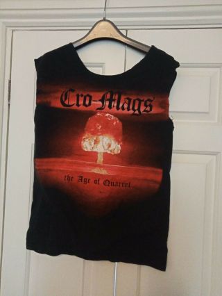 Cro Mags Age Of Quarrel T Shirt.  Cut Off Sleeves.  Overpower Overcome On Reverse.