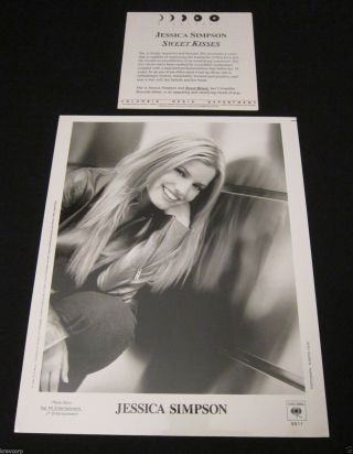Jessica Simpson ‘sweet Kisses’ 1999 Press Kit - - Photo