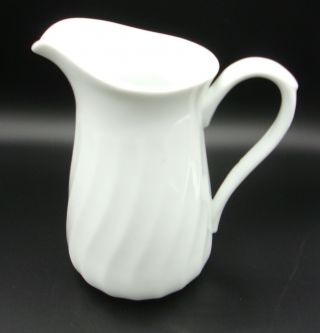 Corelle Large 4 Cup 7 " White Enhancements Swirl Pitcher 81ty