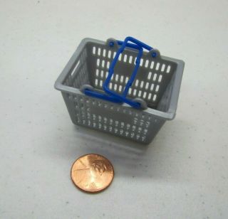 Dollhouse Miniature Grey Grocery Basket W/ Handles Re - Ment For Barbie 1/6 Scale
