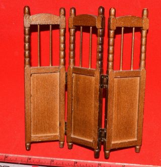 Dollhouse Miniature Vintage 3 Paneled Wood Folding Screen Room Divider