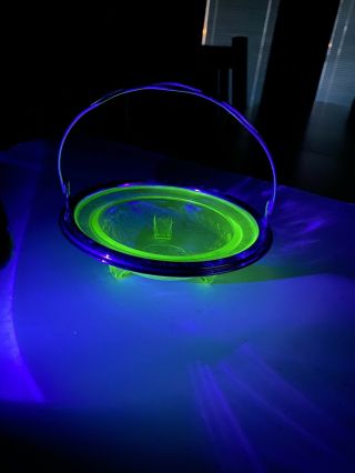 Vaseline Green Depression Uranium Glass 3 Footed Candy/serving Bowl With Holder