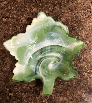 Westmoreland Glass Green White Slag Swirl Leaf Dish