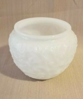 E.  O.  Brody White Milk Glass Crinkle Bowl/vase