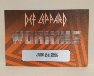 Def Leppard " 2006 " Backstage Pass / Cloth Style