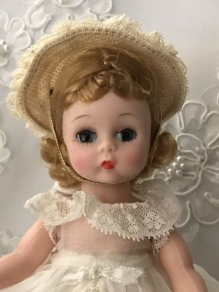 Madame Alexander Wendy Kins doll in tagged Wendy Goes Calling With Mother 586 2