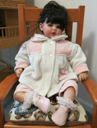 Fayzah Spanos - Hug A Bye Baby Collector Vinyl Doll 26 " 14 Of 500