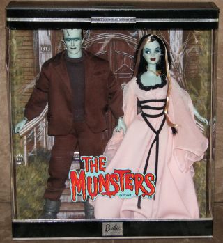 2001 Mattel The Munsters Giftset - Herman Ken And Lily Barbie - 50544 - Nrfb