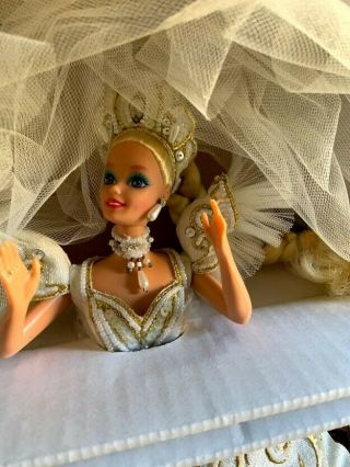 Vintage Empress Bride Barbie/bob Mackie " 1992 "