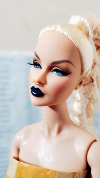 Beyond This Planet Violaine - Integrity Toys - Nuface - Fashion Royalty Doll