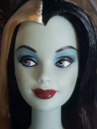 Mattel 2001 The Munsters Giftset Herman and Lily Barbie 50544 NRFB 6