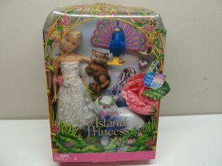 Rare Mattel 2007 The Island Princess Rosella Barbie Doll Gift Set