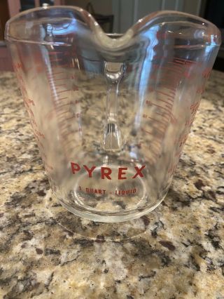 Vintage 1940’s Glass Pyrex 1 Quart Measuring Cup,  Non Metric