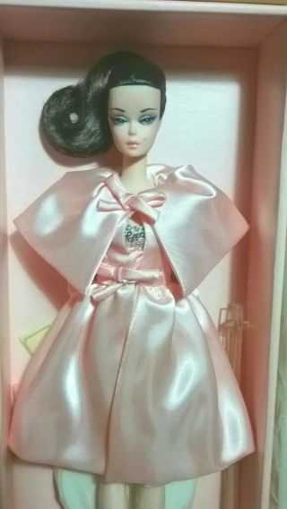 " Blush Beauty Barbie.  " Bfc Exclusive.  Gold Label Silkstone.  2015.  Nrfb.